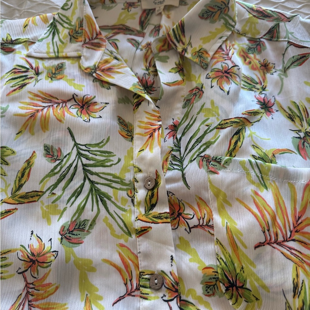 Easel Tropical Print Blouse - Picture 2 of 4